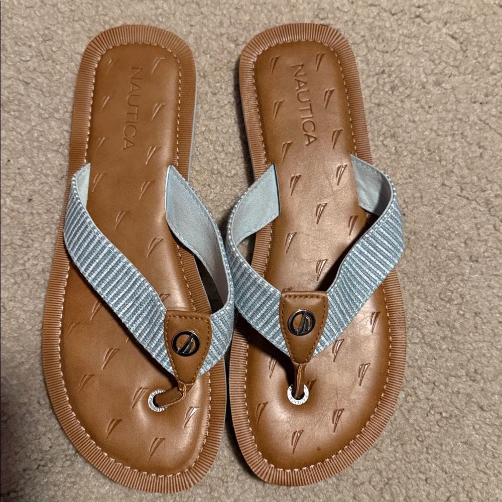 Nautica Tan and Gray Sandals